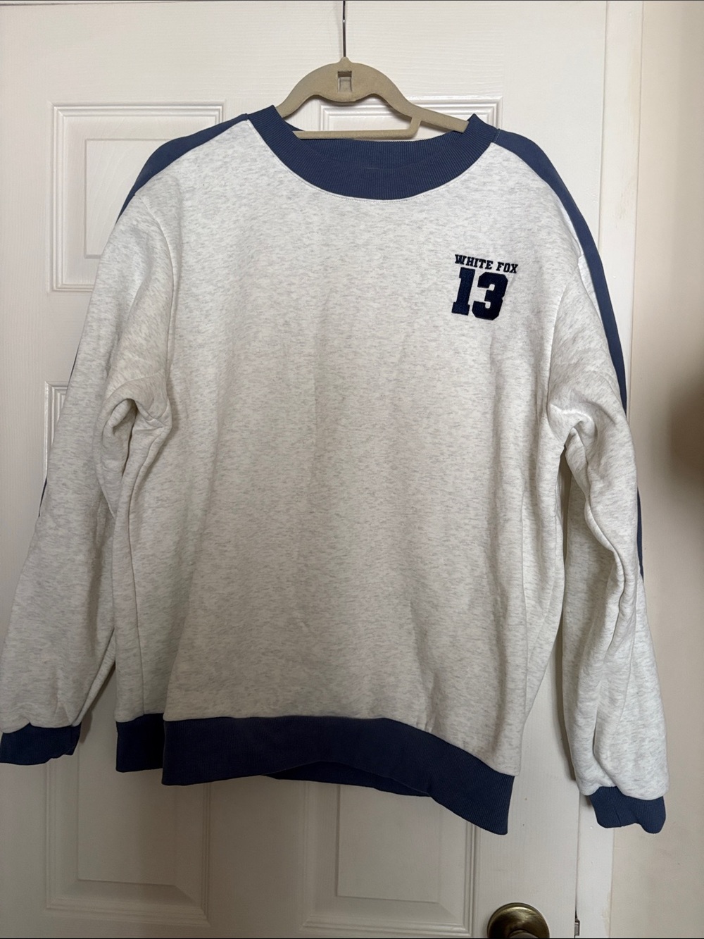 White Fox Boutique Cream & Blue Raglan Sweatshirt NWOT